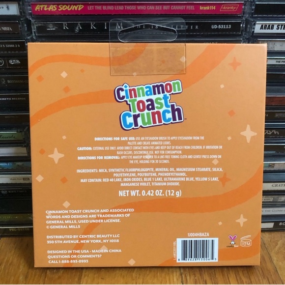 Cinnamon Toast Crunch Eyeshadow Palette - Picture 3 of 4